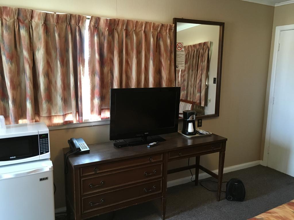 Shamrock Motel Midland Luaran gambar