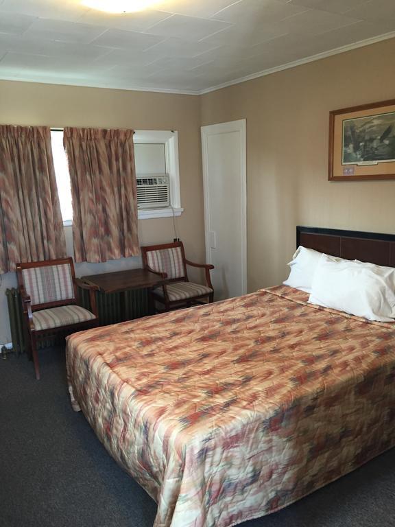 Shamrock Motel Midland Luaran gambar